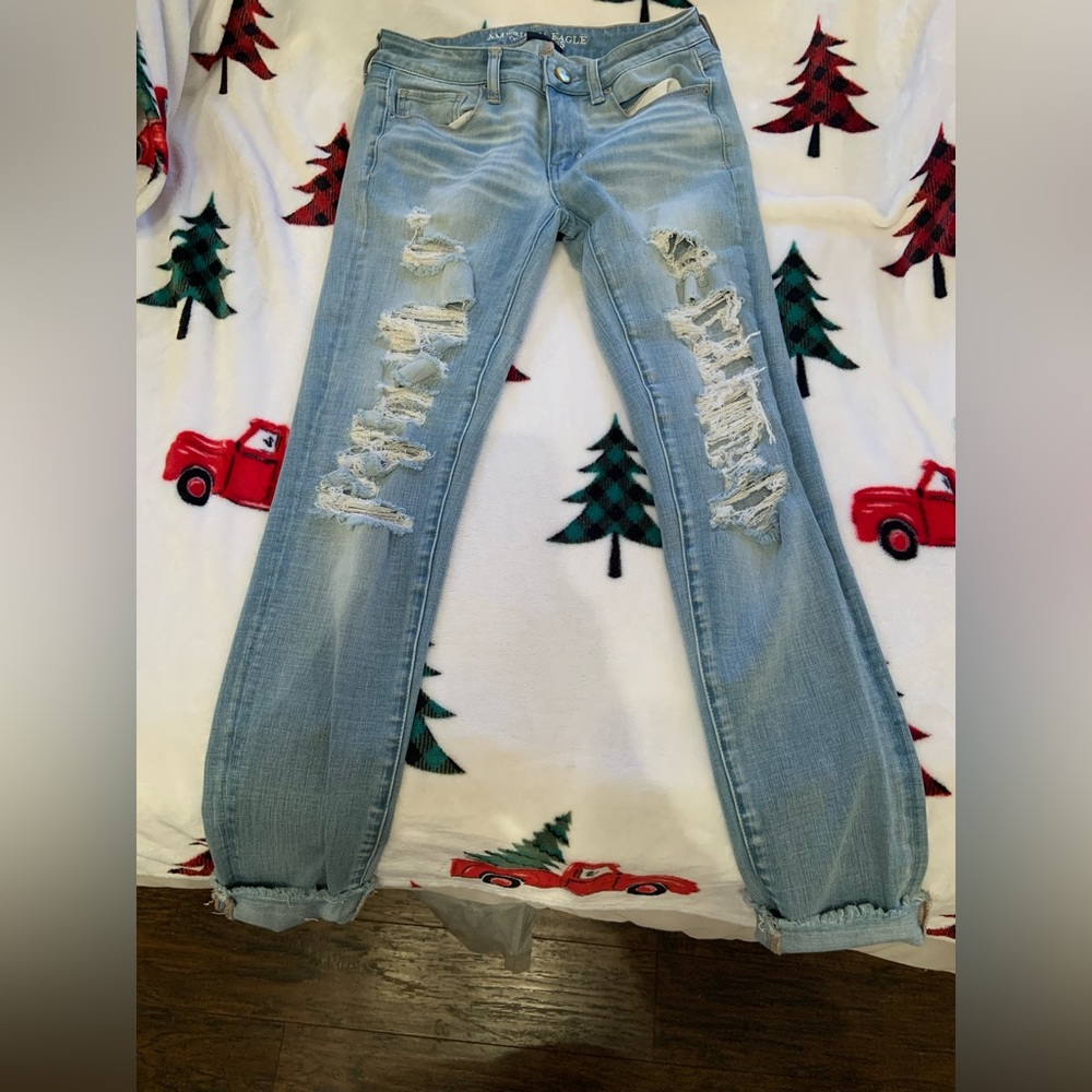 American Eagle distressed skinny jeans